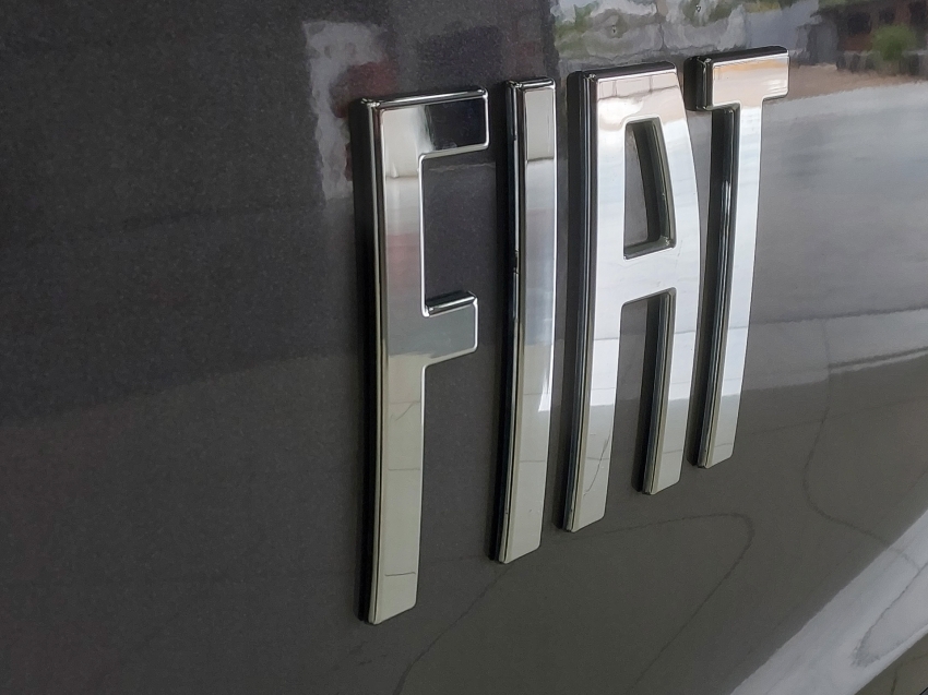 fiat strada 1.3 firefly flex volcano cd cvt 4p automatico 202518