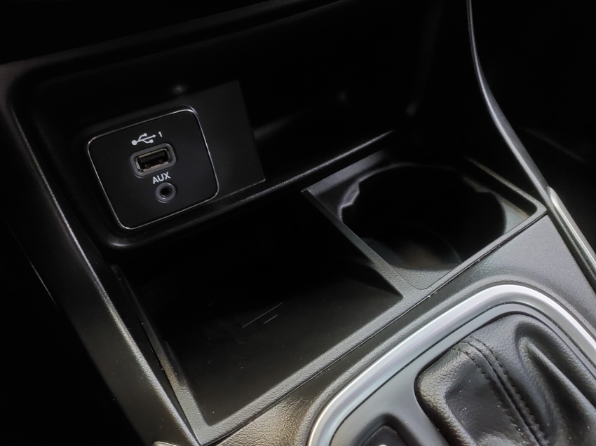 fiat strada 1.3 firefly flex volcano cd cvt 4p automatico 202514