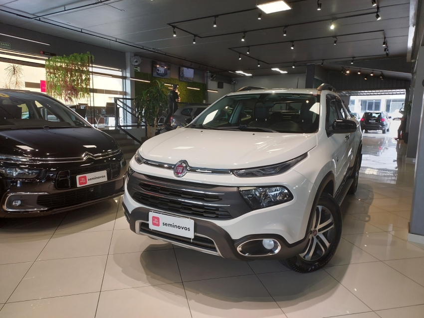 fiat toro 2.0 16v turbo diesel freedom 4wd at9 4p automatico 201920