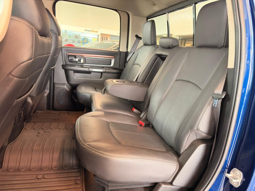 ram classic 5.7 v8 gasolina laramie cd 4x4 automatico 4p 20238