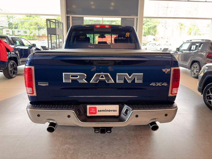 ram classic 5.7 v8 gasolina laramie cd 4x4 automatico 4p 20234