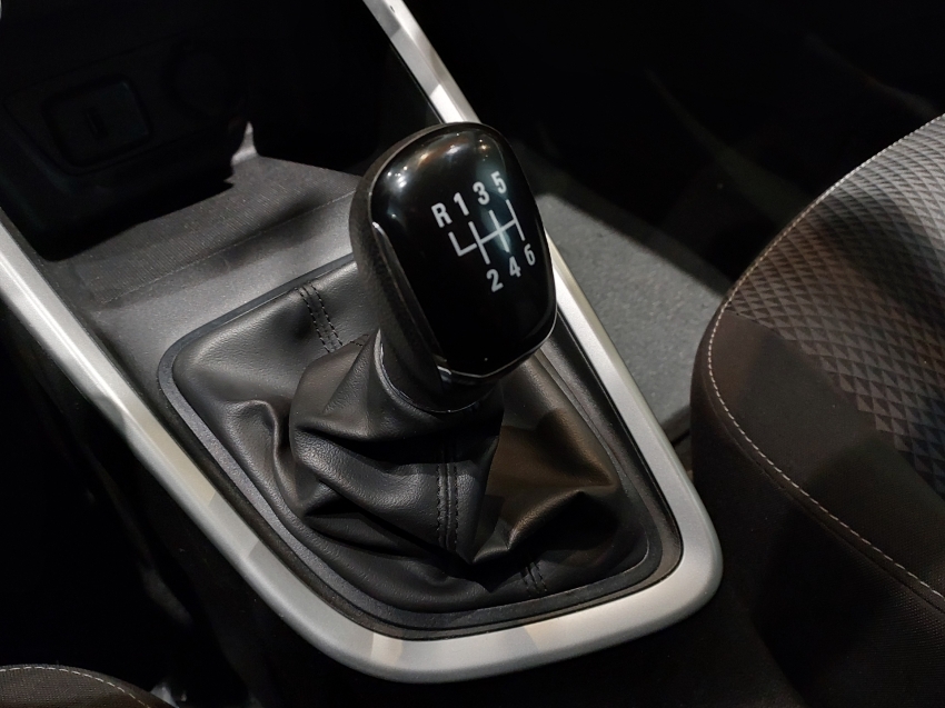 chevrolet onix 1.0 turbo flex lt manual 4p 202111