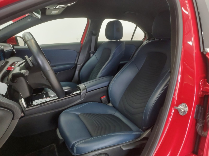 mercedes-benz a 200 1.3 cgi gasolina style sedan 7g-dct 4p automatico 20198