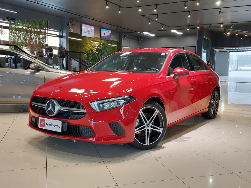 mercedes-benz a 200 1.3 cgi gasolina style sedan 7g-dct 4p automatico 201923