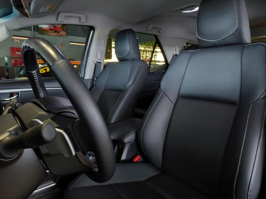 toyota hilux sw4 2.8 d-4d turbo diesel srx platinum 4x4 automatico 2.7 4p 20259