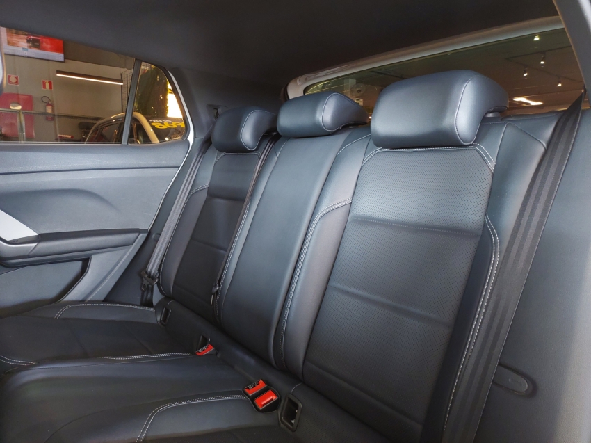 volkswagen t-cross 1.4 250 tsi total flex highline automatico 4p 202210