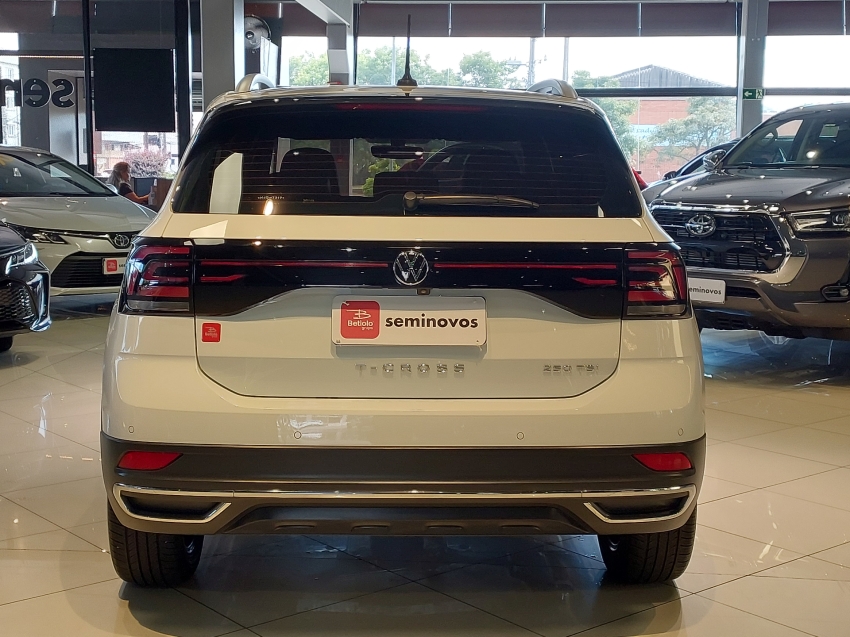volkswagen t-cross 1.4 250 tsi total flex highline automatico 4p 20224