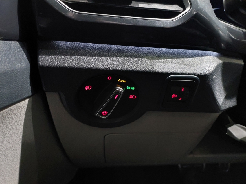 volkswagen t-cross 1.4 250 tsi total flex highline automatico 4p 202220