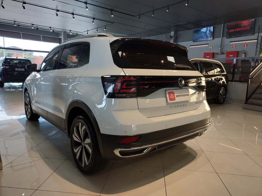 volkswagen t-cross 1.4 250 tsi total flex highline automatico 4p 20223