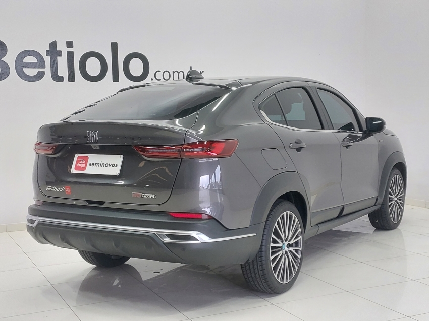 fiat fastback 1.3 turbo 270 flex limited edition at6 4p automatico 20244