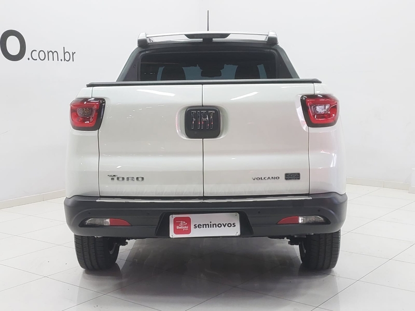 fiat toro 2.0 16v turbo diesel volcano 4wd at9 4p automatico 20255