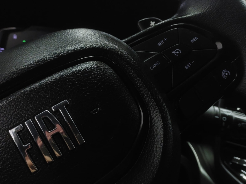 fiat toro 2.0 16v turbo diesel volcano 4wd at9 4p automatico 202518