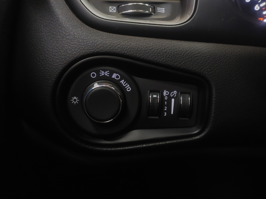 jeep renegade 1.3 t270 turbo flex at6 4p automatico 202416