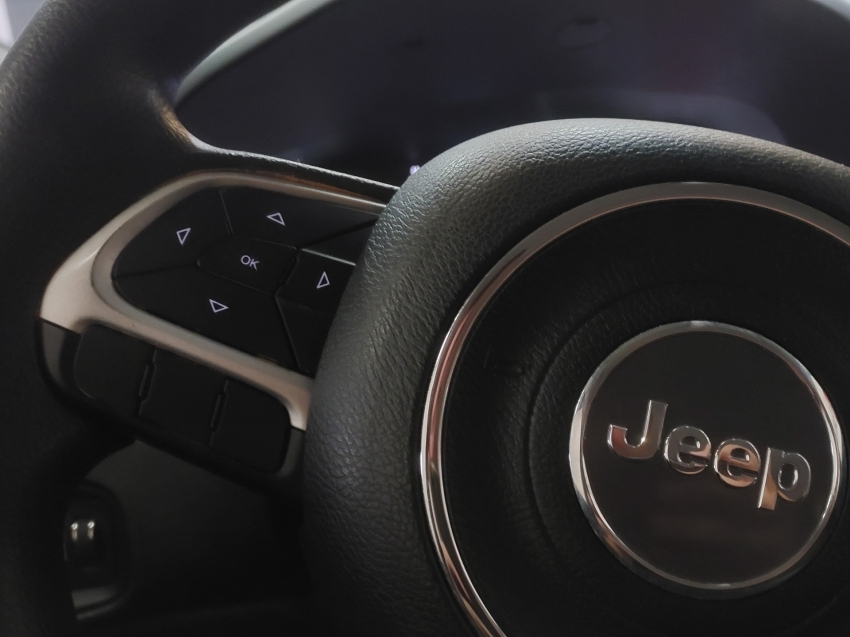 jeep renegade 1.8 16v flex 4p automatico 202113