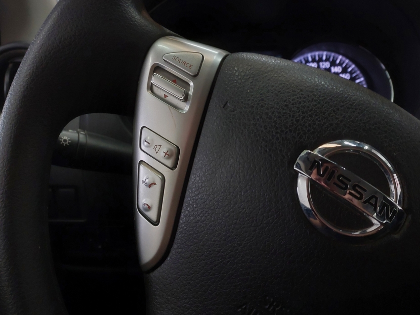 nissan versa 1.6 16v flex sv 4p manual 201813