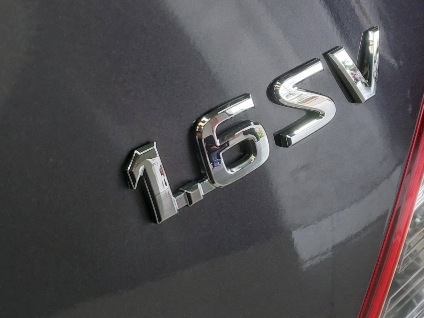 nissan versa 1.6 16v flex sv 4p manual 201817