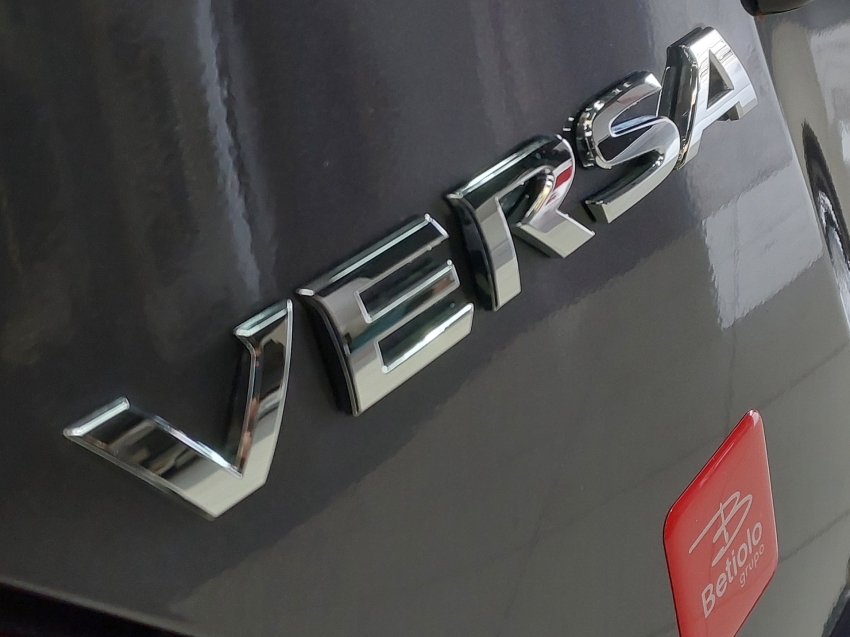 nissan versa 1.6 16v flex sv 4p manual 201816