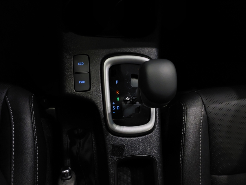 toyota hilux 2.8 d-4d turbo diesel cd srx plus 4x4 automatico 4p 202510