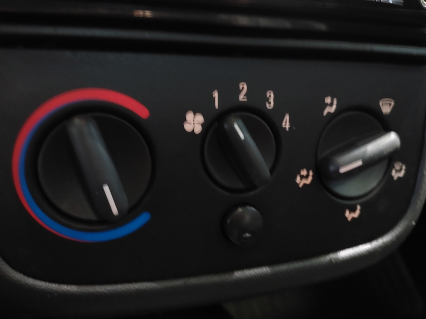 chevrolet montana 1.4 mpfi conquest cs 8v flex 2p manual 201014