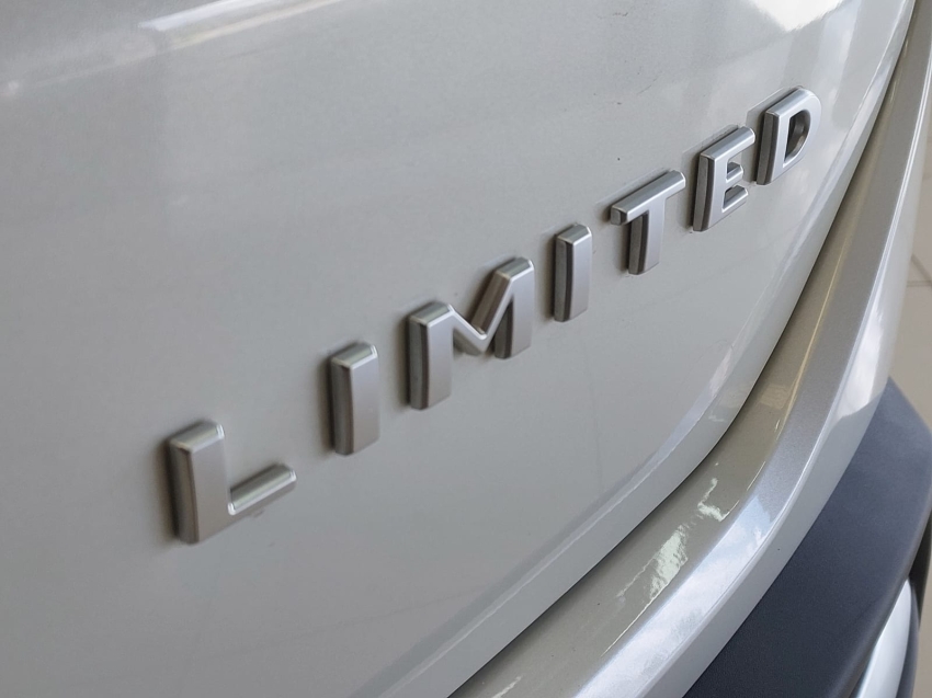 jeep commander 1.3 t270 turbo flex limited at6 4p automatico 202325