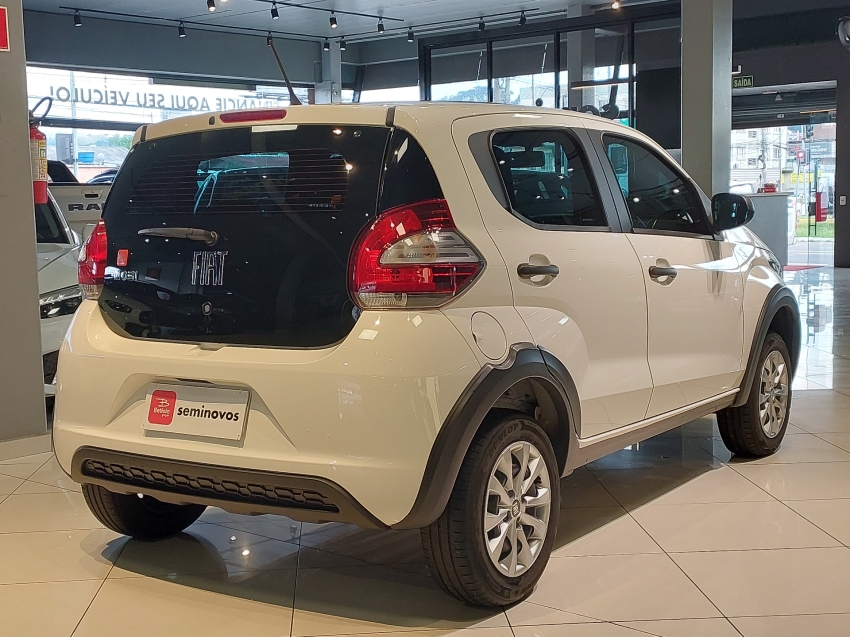 fiat mobi 1.0 evo flex like. manual 4p 20245