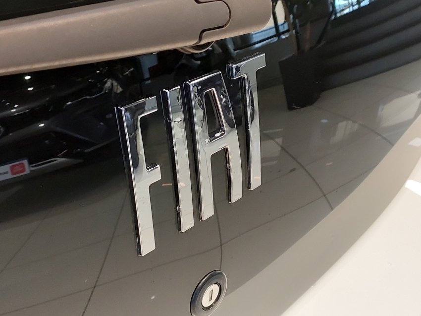 fiat mobi 1.0 evo flex like. manual 4p 202416