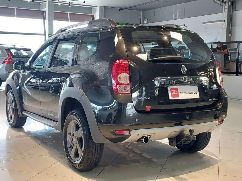 renault duster 2.0 dynamique 4x2 16v flex 4p automatico 20133