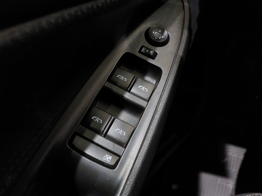 chevrolet onix 1.0 turbo flex lt manual 4p 202316