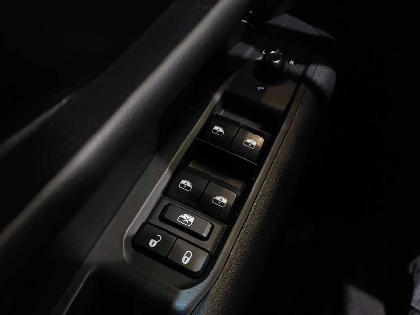 jeep compass 1.3 t270 turbo flex longitude at6 4p automatico 202320