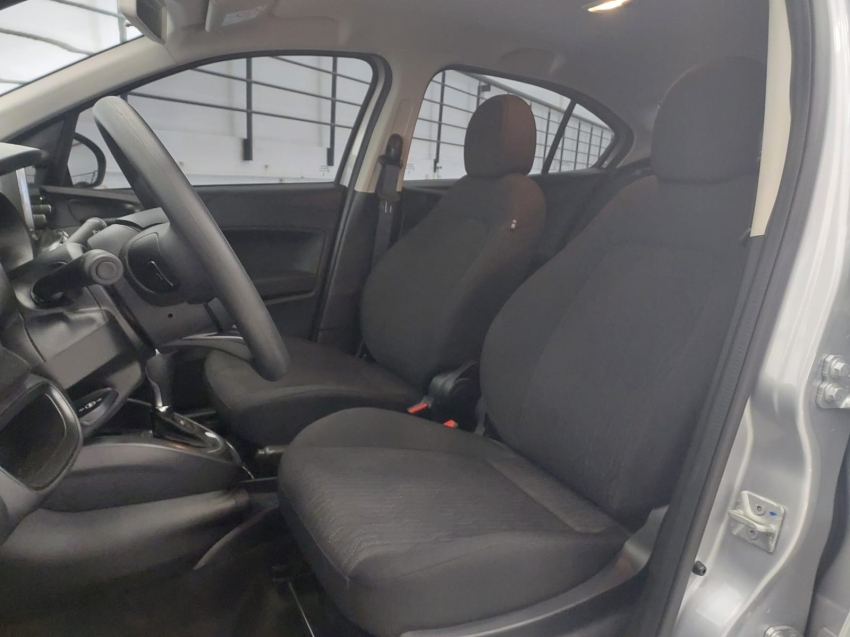 fiat cronos 1.3 firefly flex drive cvt 4p automatico 20256