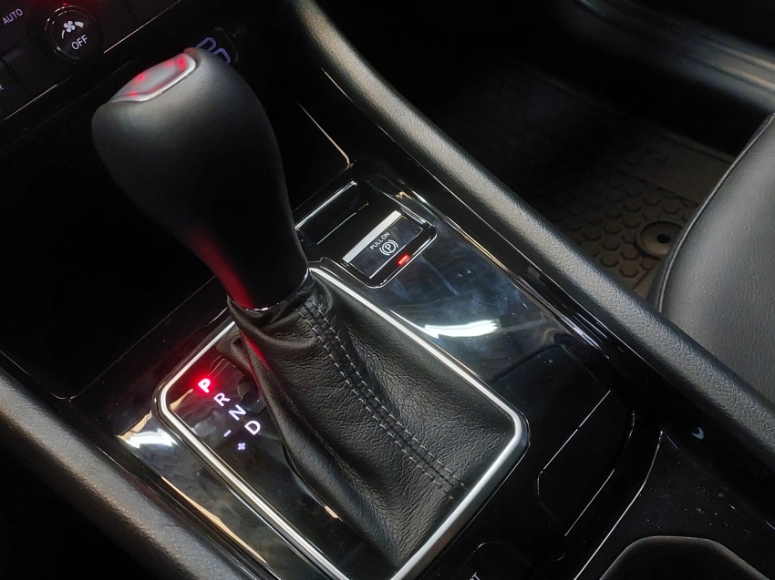 jeep compass 1.3 t270 turbo flex longitude at6 4p automatico 202516