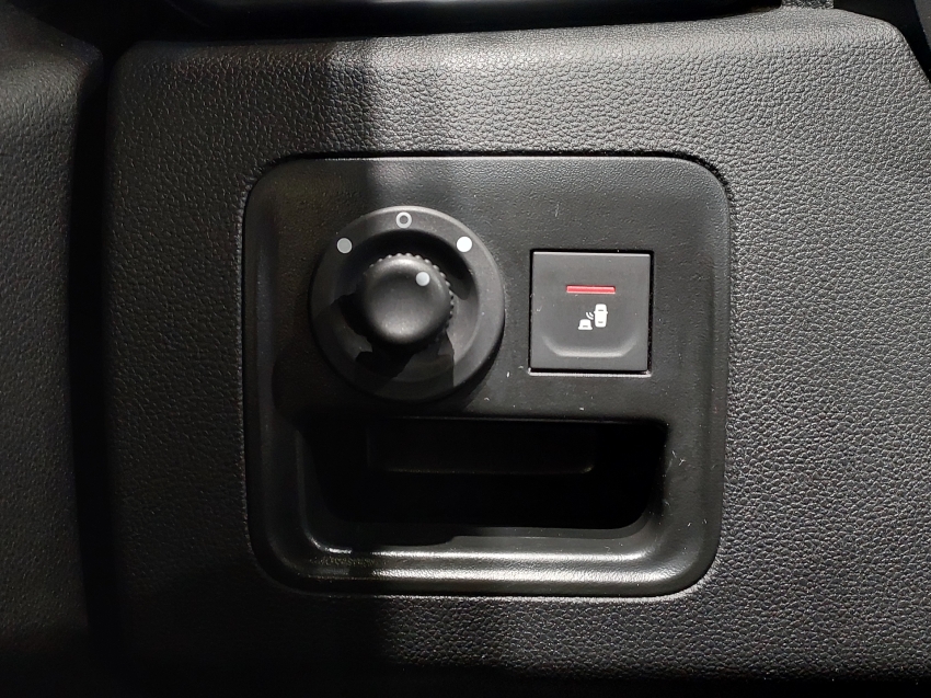 renault duster 1.6 16v sce flex iconic x-tronic 4p automatico 202317