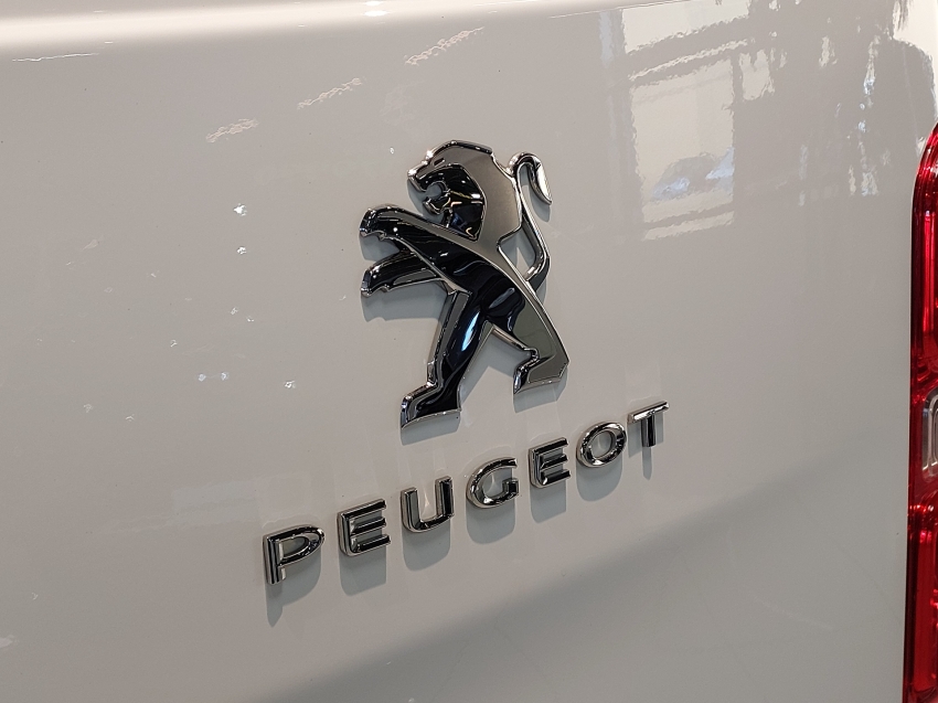 peugeot expert 1.5 bluehdi diesel cargo manual 3p 202417