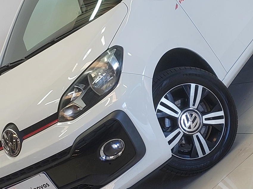 volkswagen up 1.0 tsi pepper 12v flex 4p manual 201817