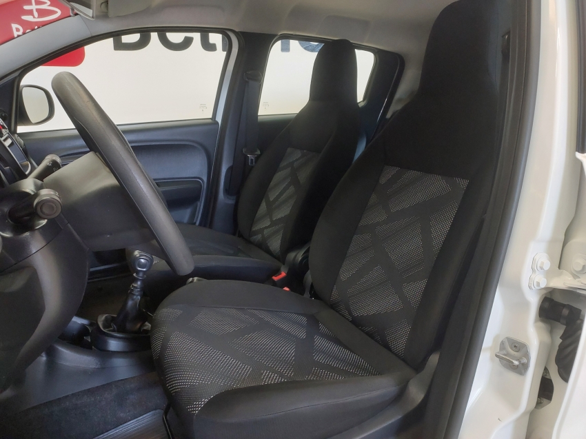 fiat mobi 1.0 evo flex like. manual 4p 20258