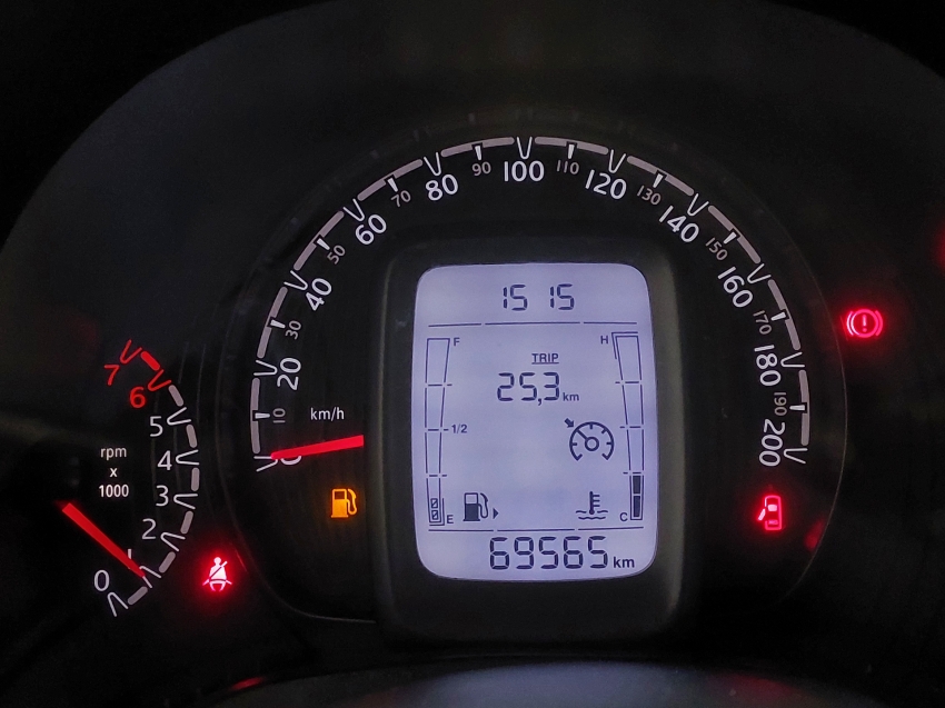 fiat mobi 1.0 evo flex like. manual 4p 202510