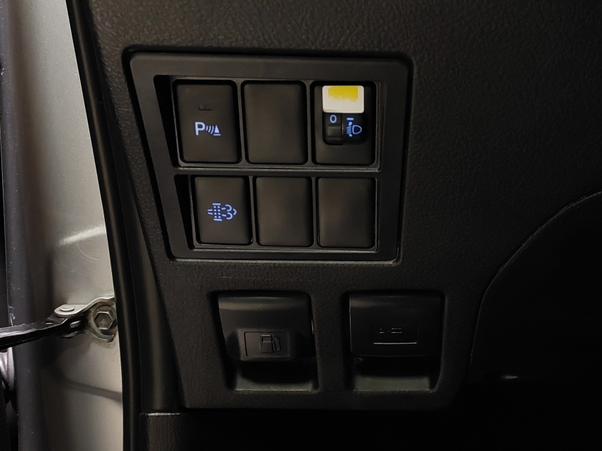 toyota hilux 2.8 d-4d turbo diesel cd srv 4x4 automatico 4p 202218