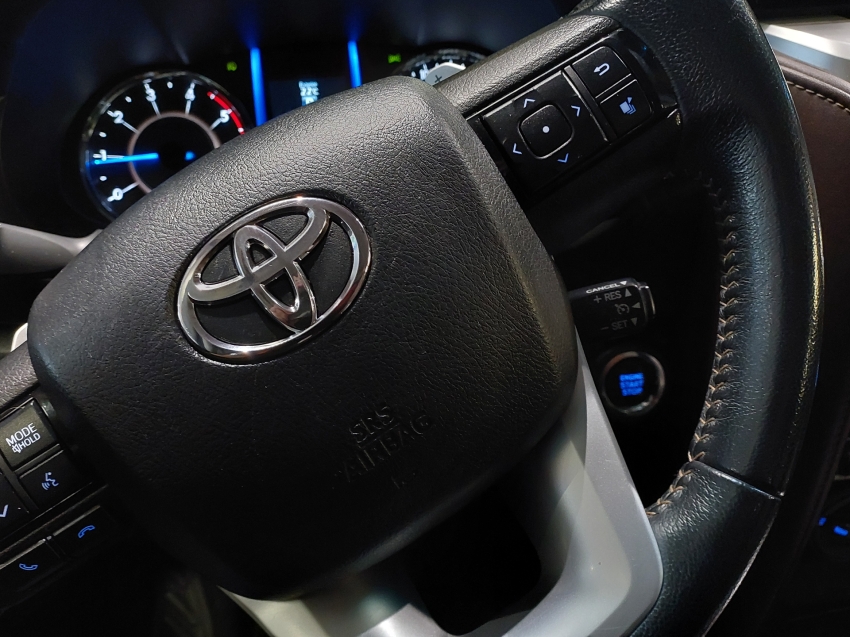 toyota hilux sw4 2.8 srx 4x4 7 lugares 16v turbo intercooler diesel 4p automatico 201917