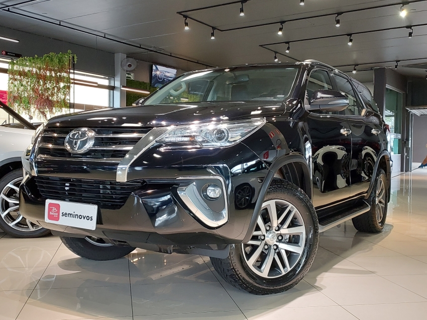 toyota hilux sw4 2.8 srx 4x4 7 lugares 16v turbo intercooler diesel 4p automatico 2019
