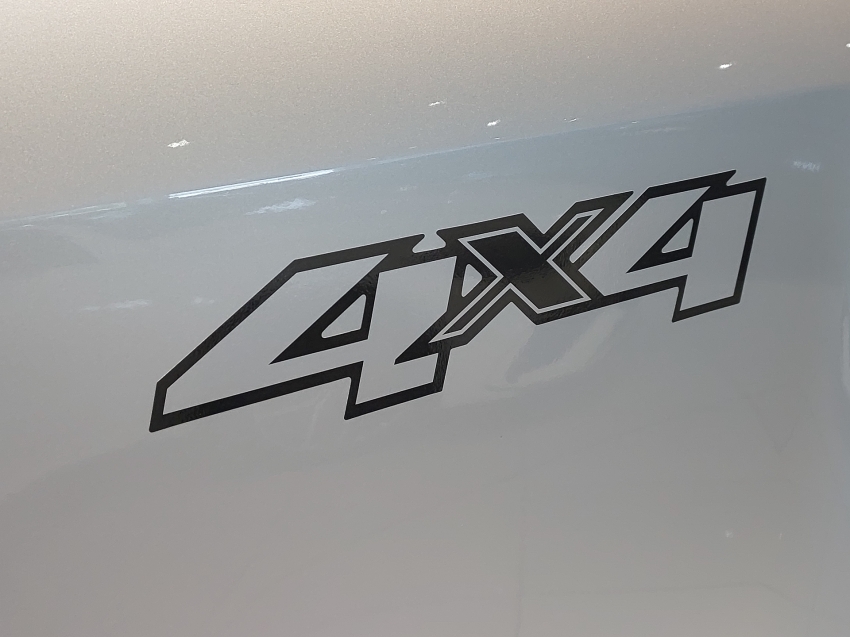 chevrolet s10 2.8 16v turbo diesel ltz cd 4x4 automatico 4p 202319