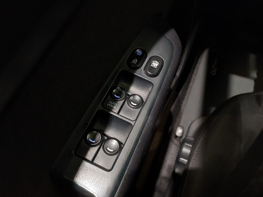 hyundai hb20 1.0 comfort 12v flex 4p manual 201417