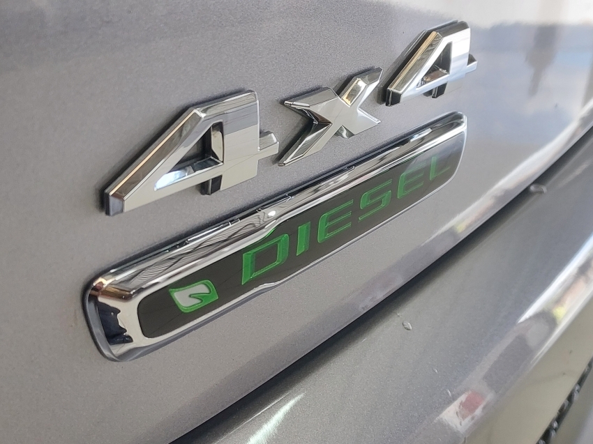 jeep compass 2.0 16v diesel limited 4x4 automatico 4p 202024