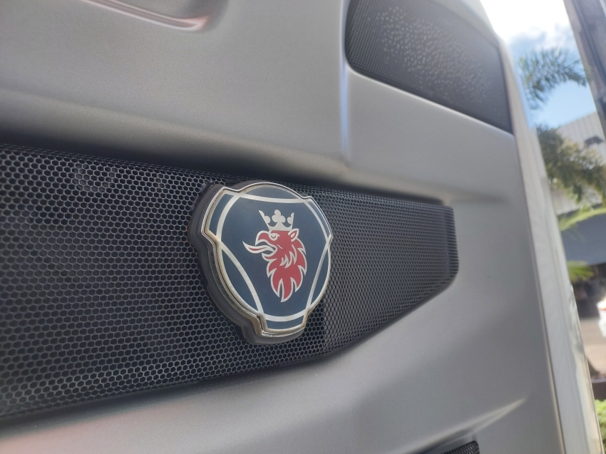 scania r 400 4x2 12700 diesel 2p automatico 201432