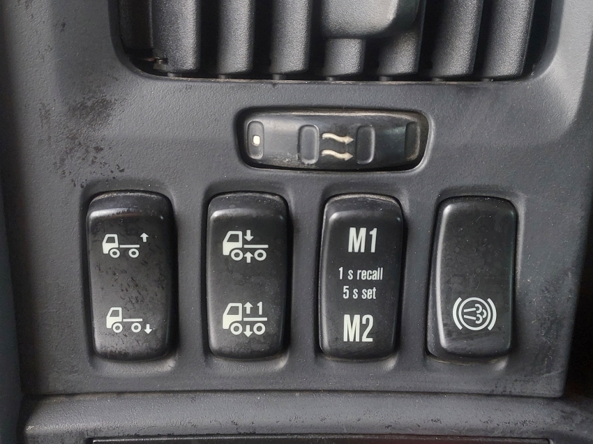 scania r 400 4x2 12700 diesel 2p automatico 201413