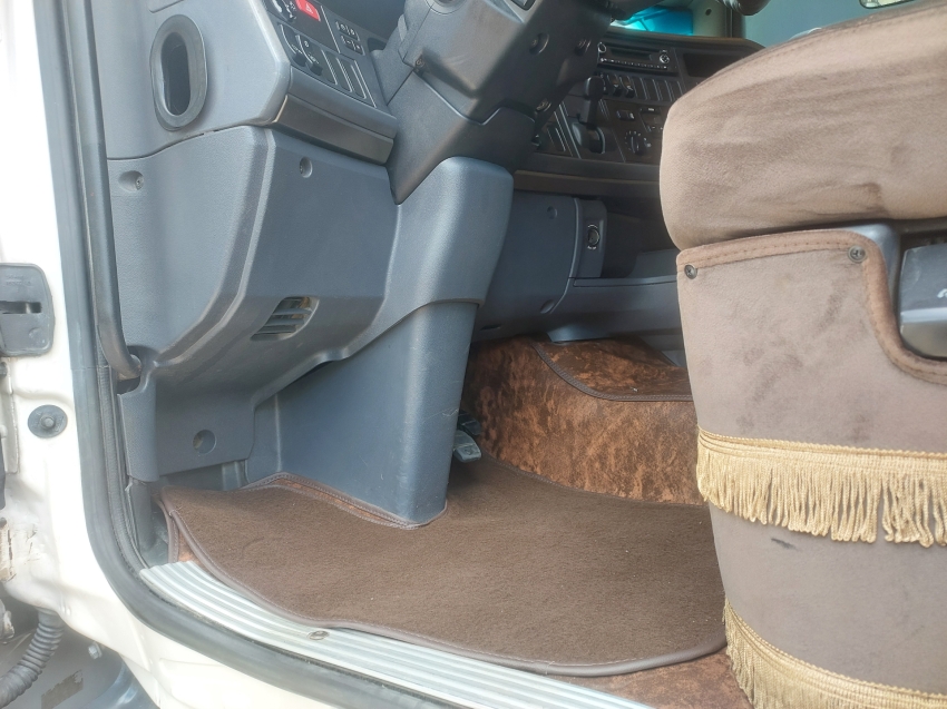 scania r 400 4x2 12700 diesel 2p automatico 201430