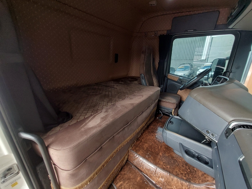 scania r 400 4x2 12700 diesel 2p automatico 20149