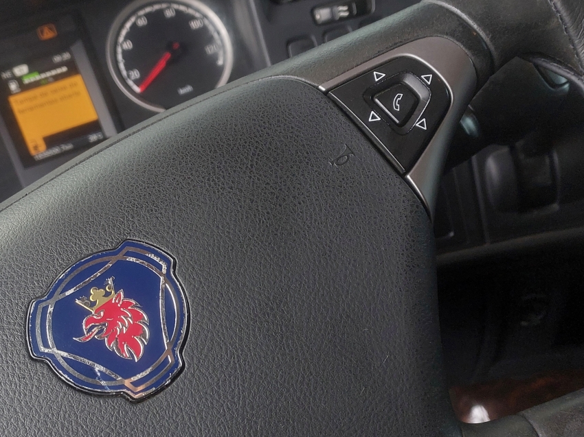 scania r 400 4x2 12700 diesel 2p automatico 201421