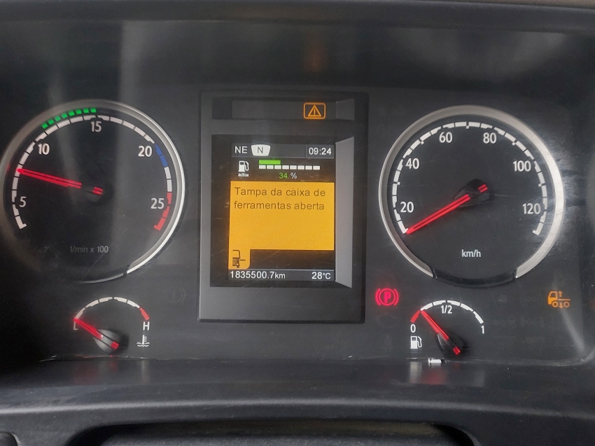 scania r 400 4x2 12700 diesel 2p automatico 201412