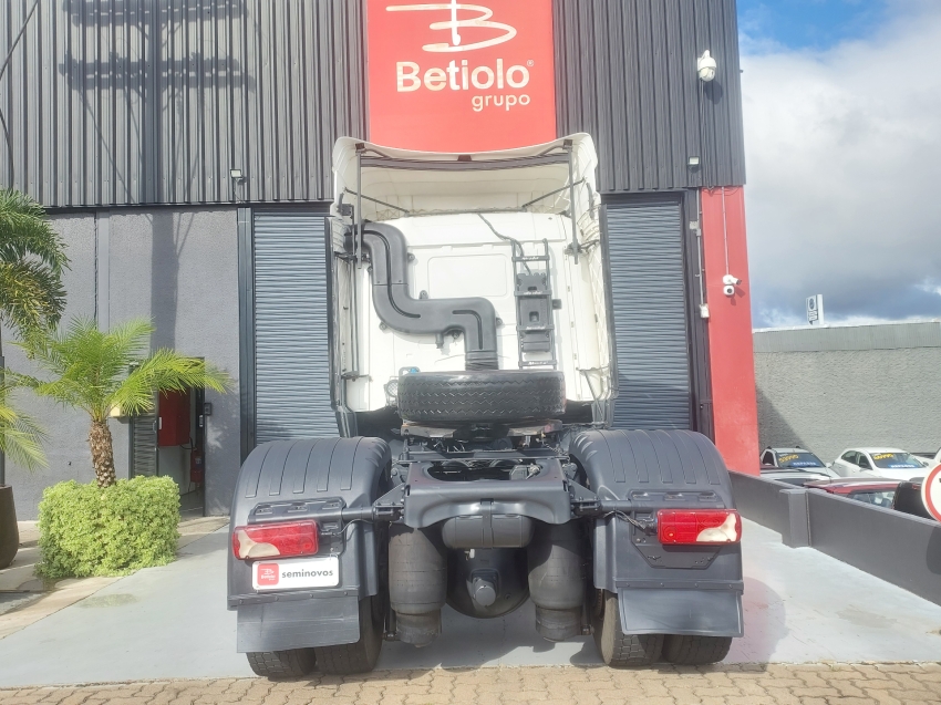 scania r 400 4x2 12700 diesel 2p automatico 20145