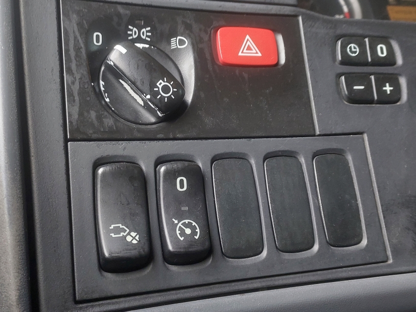 scania r 400 4x2 12700 diesel 2p automatico 201414